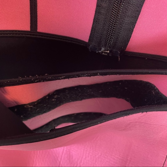 Hot Pink Neoprene Sauna Sweat Zip Up Velcro Top. - Picture 2 of 6